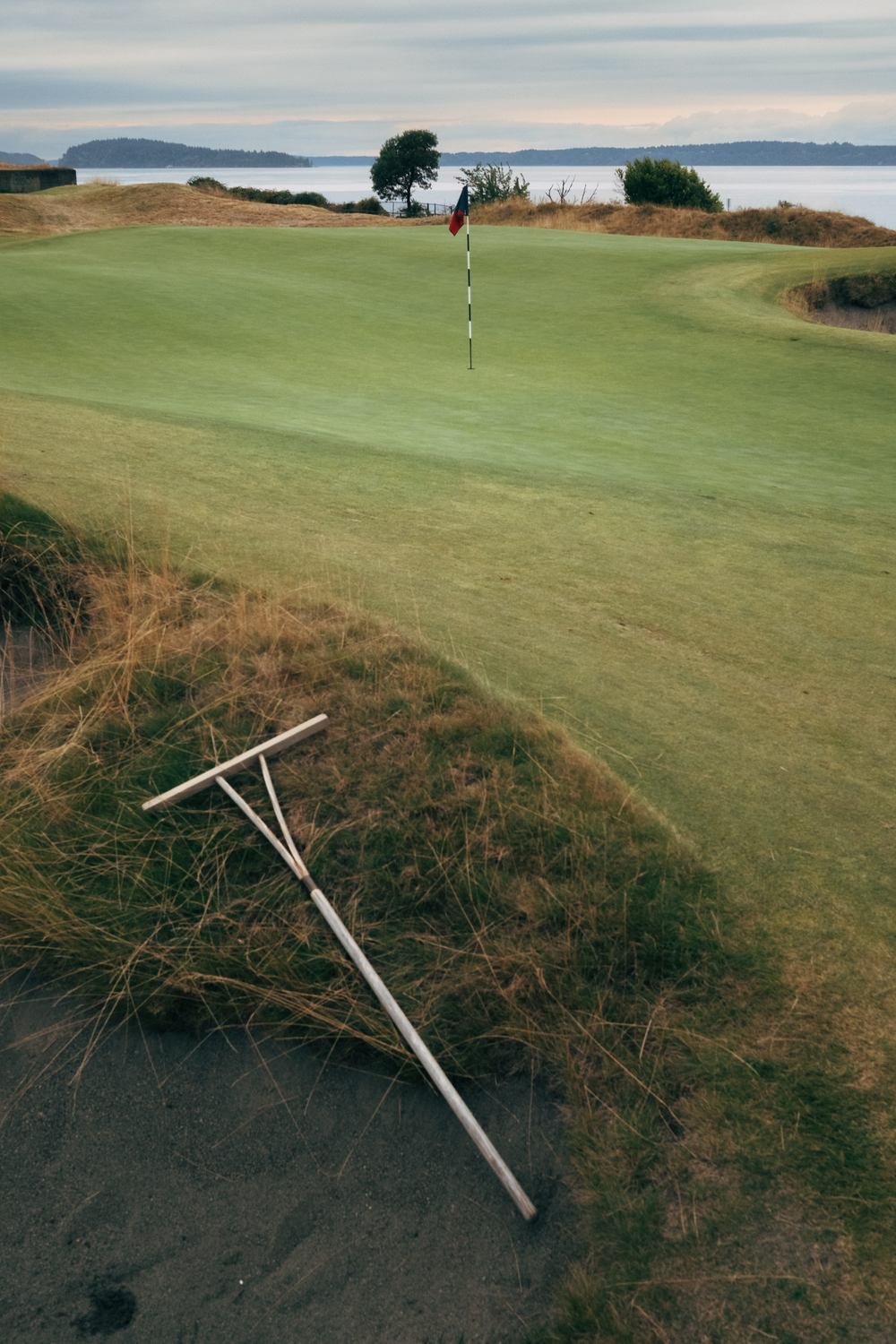 CHAMBERS BAY 06